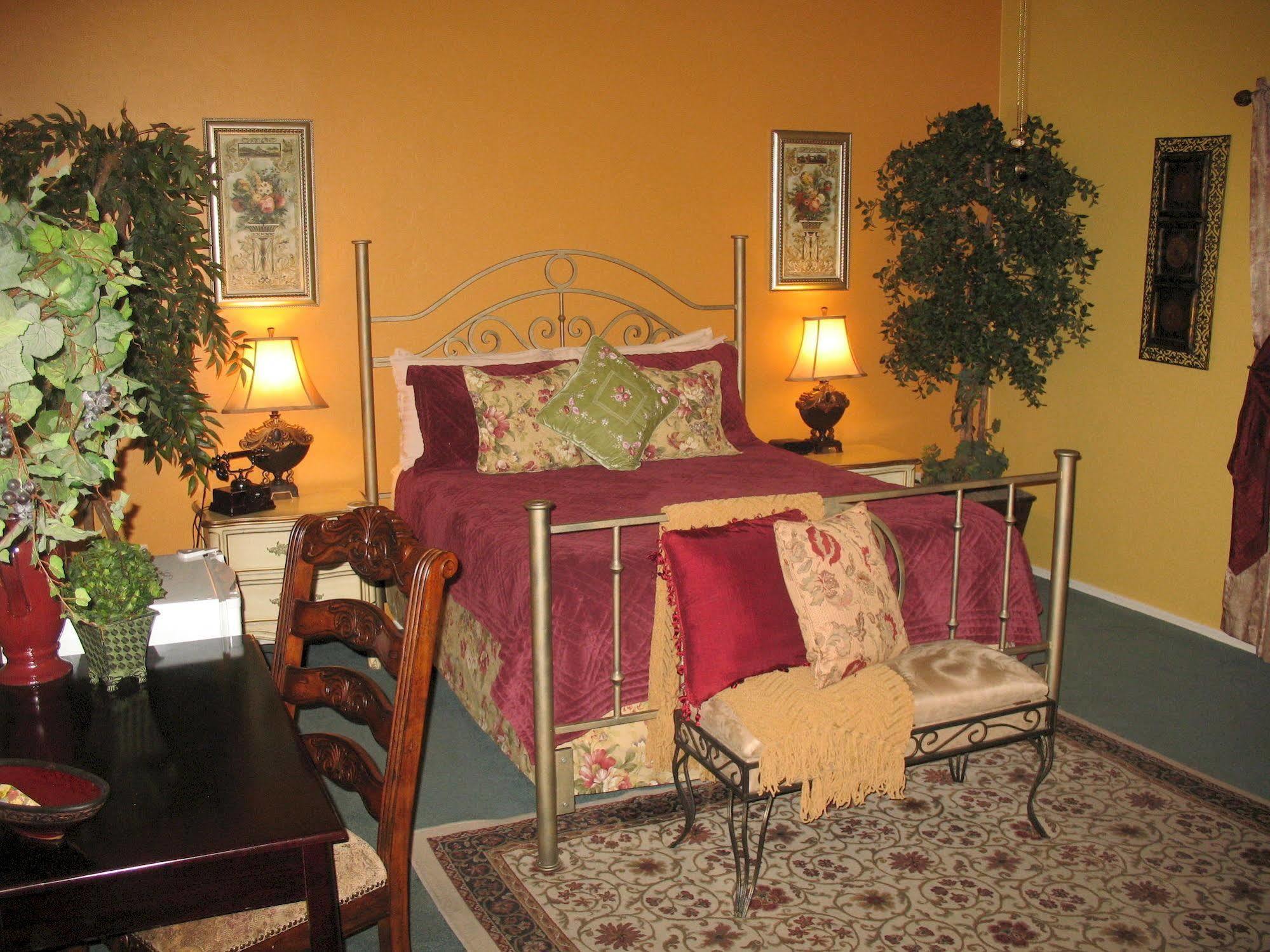 Desert Sol Bed & Breakfast Tucson Bagian luar foto