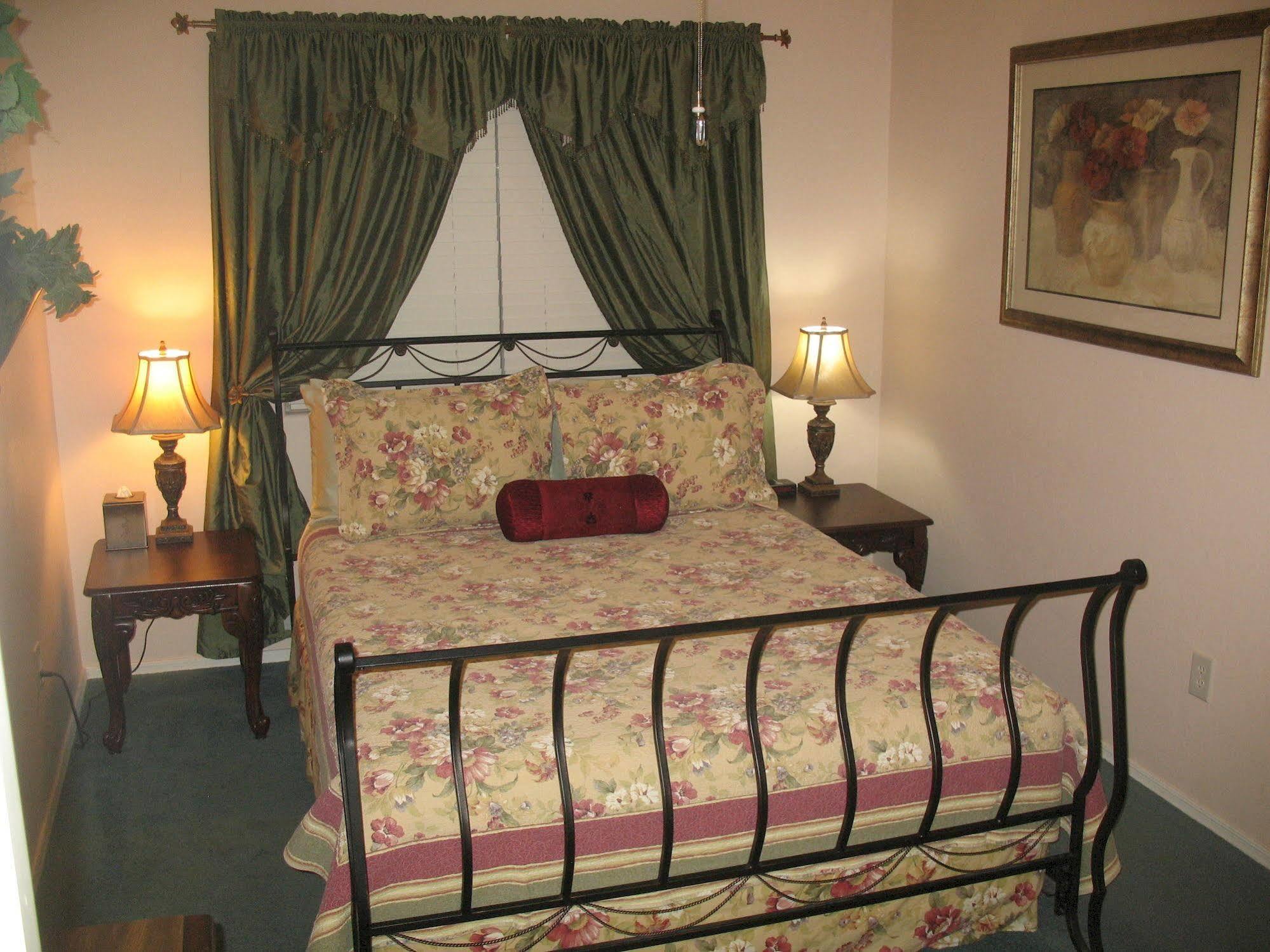 Desert Sol Bed & Breakfast Tucson Bagian luar foto